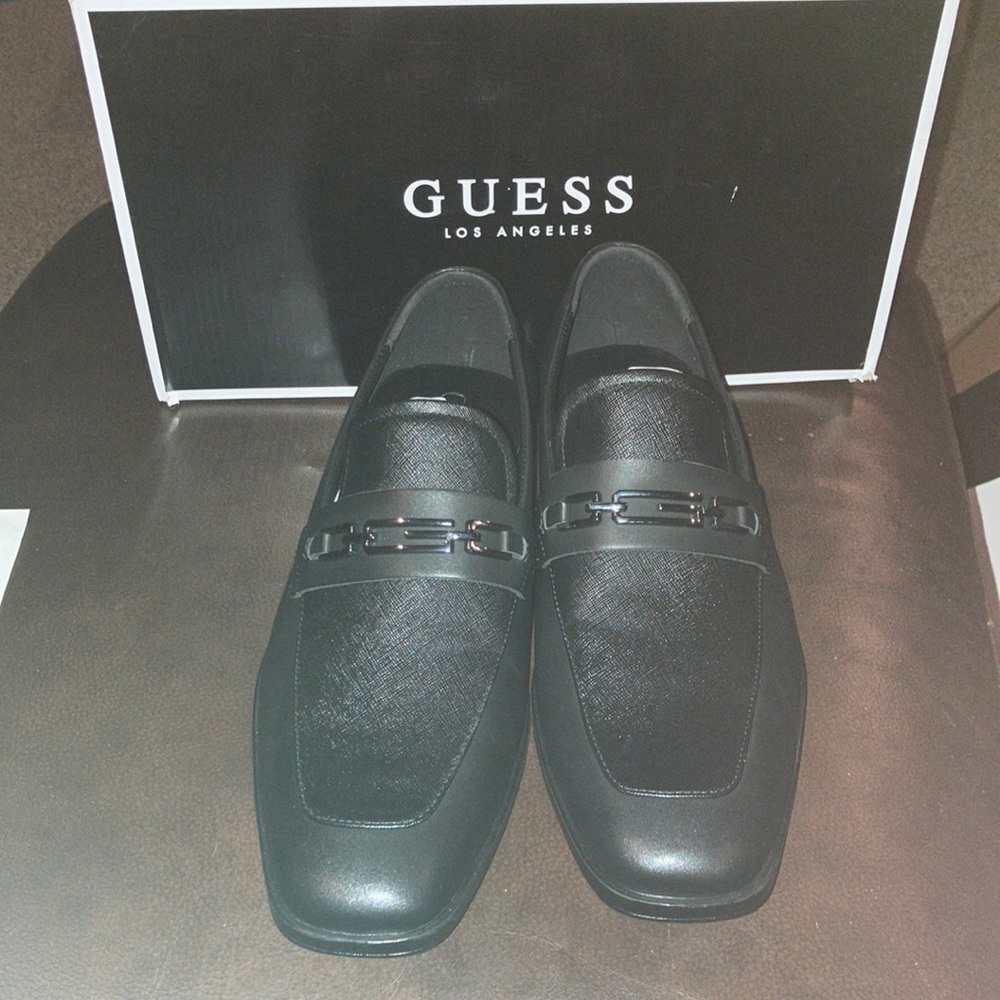 BLACK Guess Hendo